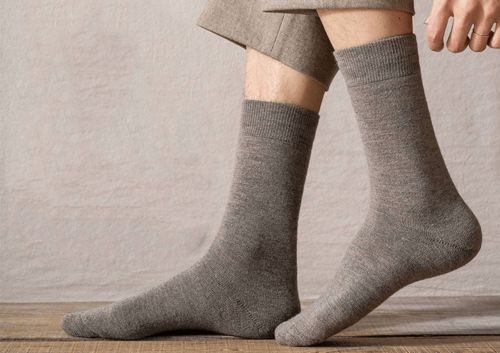 襪子 被忽視的時尚細節(jié)，還是品味的敗筆？